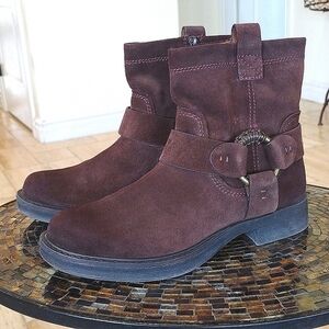 Zodiac Brand Genuine Suede Ankle Boots Size 7.5 Rich Brown Like New Rubber Soles